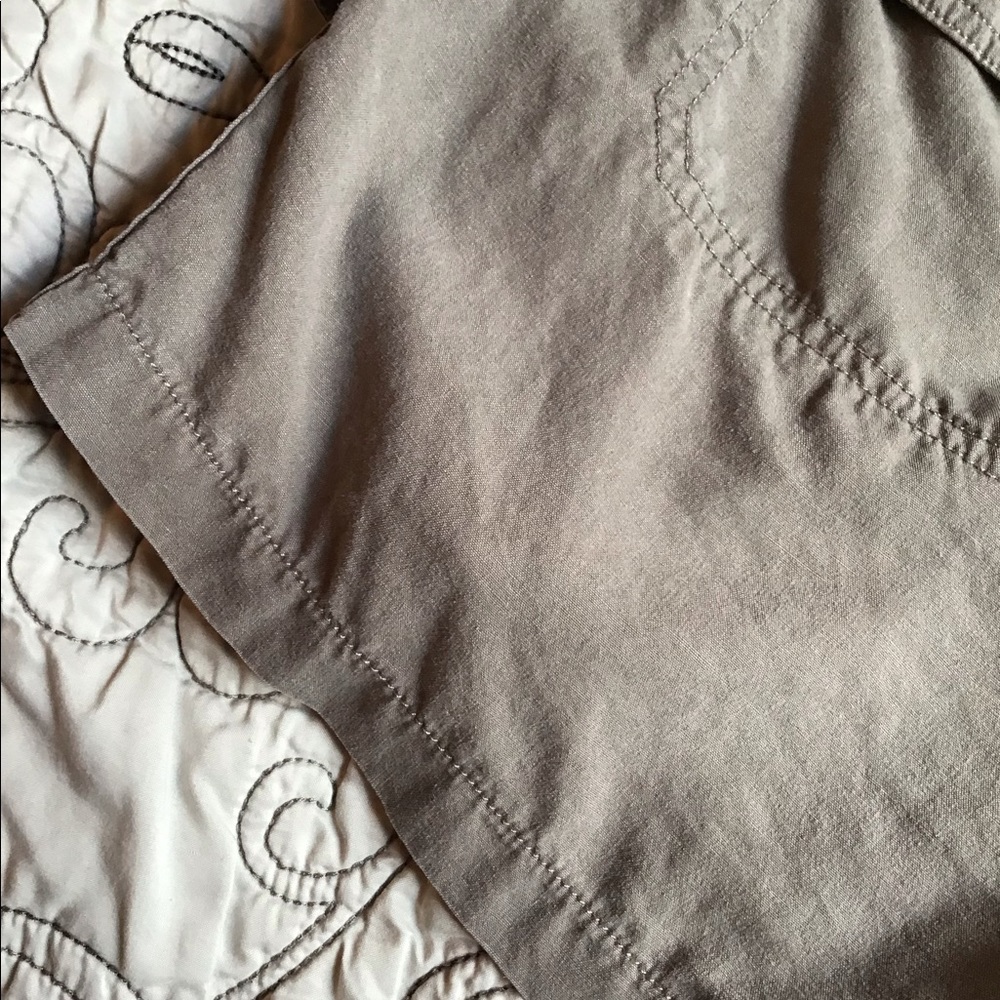 Cargo shorts - Picture 3 of 3